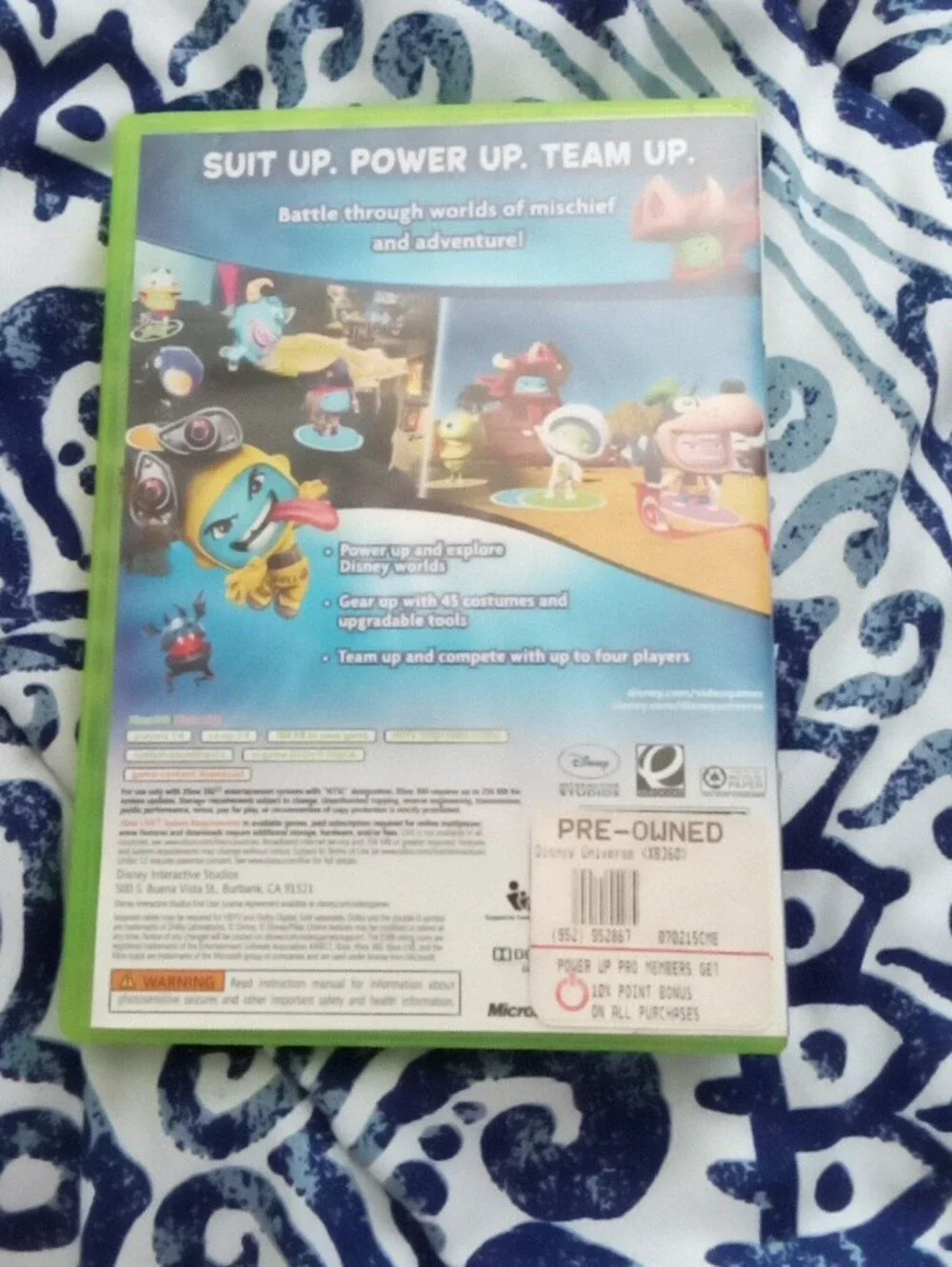 Disney Universe Xbox 360 Game with Bright Lime Green Case